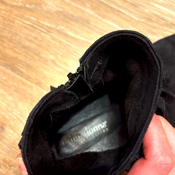 Sold - Picture 3 of 6